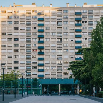Risques naturels et immobilier : ce que tout acheteur ou bailleur doit vérifier en France