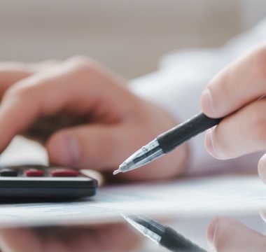Déduction fiscale des dons aux associations en 2026 : comprendre la réduction d'impôt et déclarer ses dons